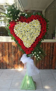 Düğün Nikah pano özel tanzimi  İstanbul Üsküdar internetten çiçek satışı 