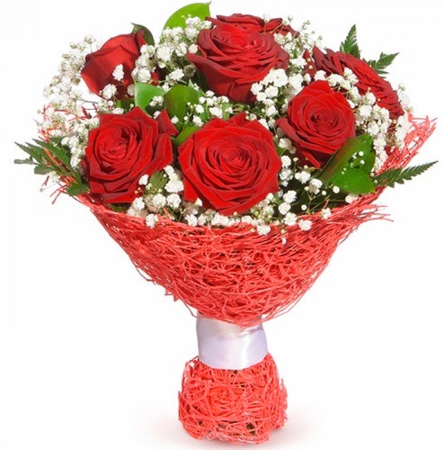 7 adet kırmızı gül buketi  İstanbul Üsküdar çiçekçiler 