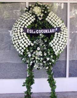 Stok için sorunuz  İstanbul Üsküdar çiçek yolla  cenaze çelengi - cenazeye çiçek  İstanbul Üsküdar çiçekçi telefonları 
