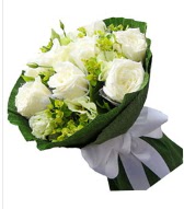 9 adet beyaz gül buketi  İstanbul Üsküdar çiçek siparişi sitesi 