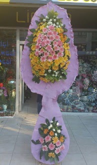  İstanbul Üsküdar çiçekçi mağazası  Düğün Nikah Açılış Çiçek Modelleri