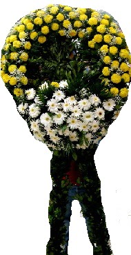 Cenaze çiçek modeli  İstanbul Üsküdar internetten çiçek siparişi 