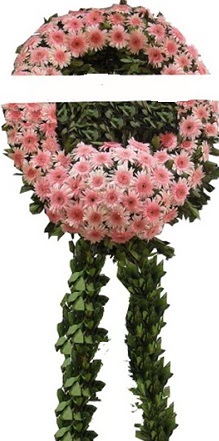 Cenaze çiçekleri modelleri  İstanbul Üsküdar internetten çiçek siparişi 