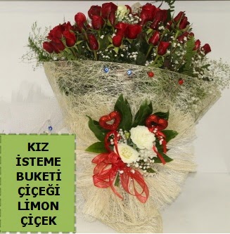 27 adet kırmızı gülden kız isteme buketi  İstanbul Üsküdar çiçek satışı 
