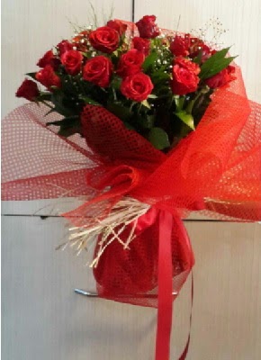 Kız isteme çiçeği söz nilşan buketi 41 li  İstanbul Üsküdar çiçek gönderme 
