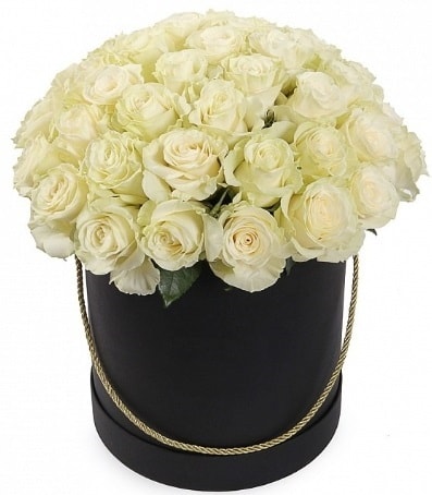 33 adet beyaz gül özel kutuda isteme çiçeği  İstanbul Üsküdar internetten çiçek satışı 
